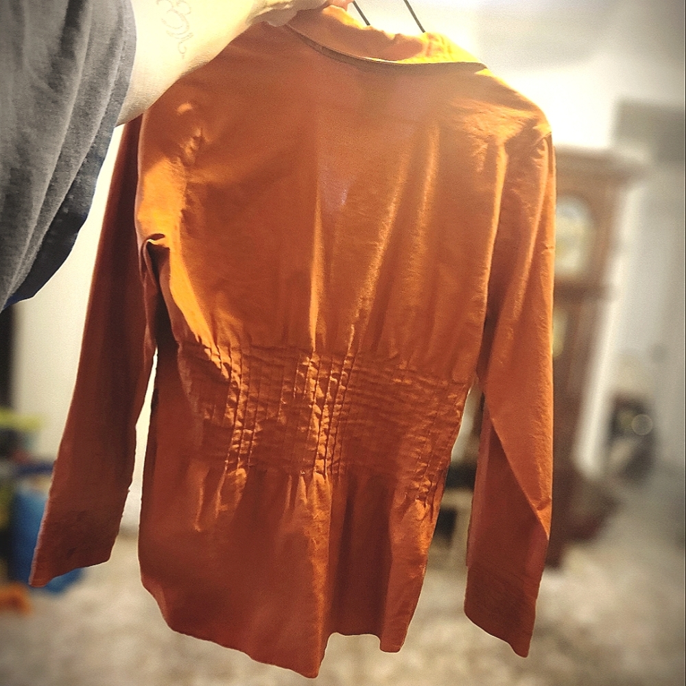 Blouse - Picture 2 of 3